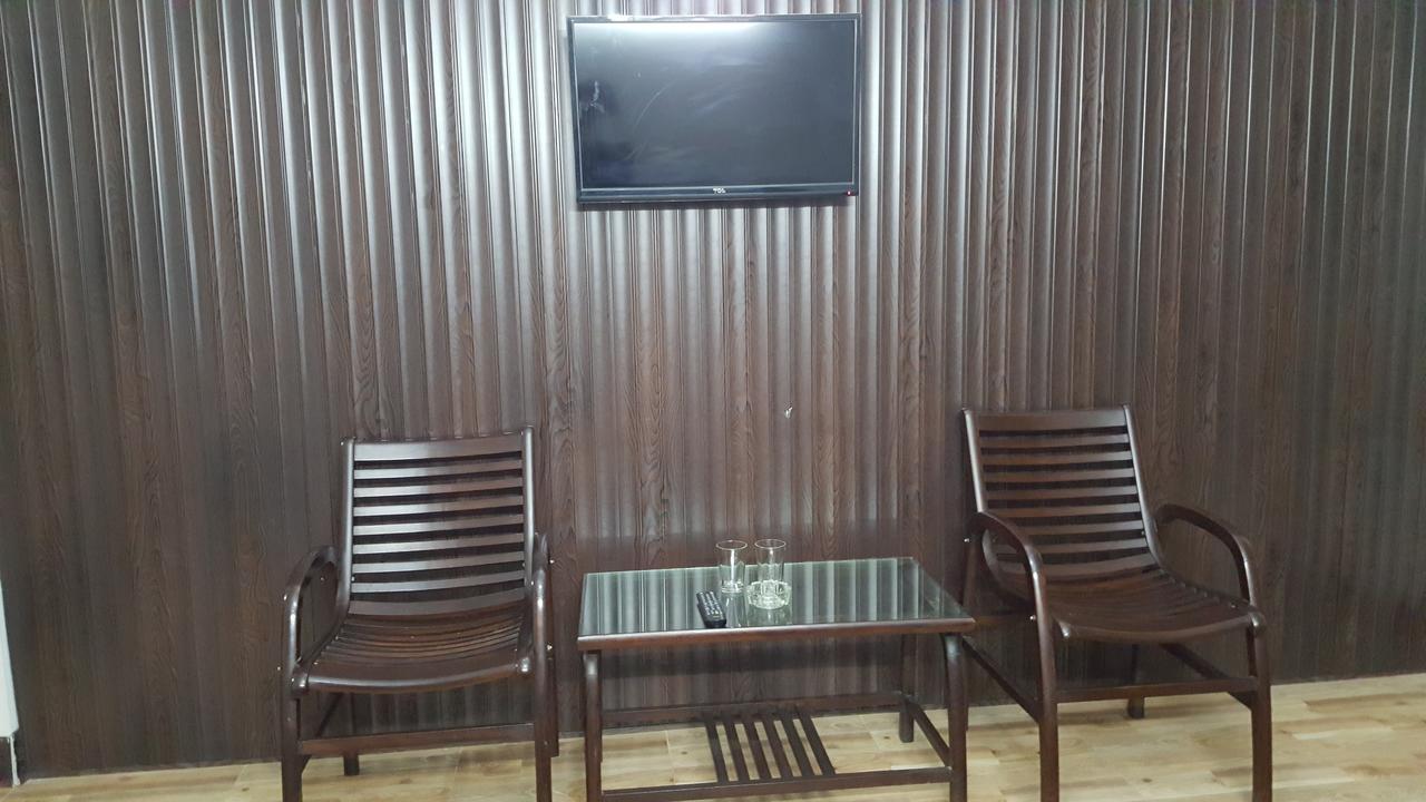 Pine Top Hotels Naran Exterior photo