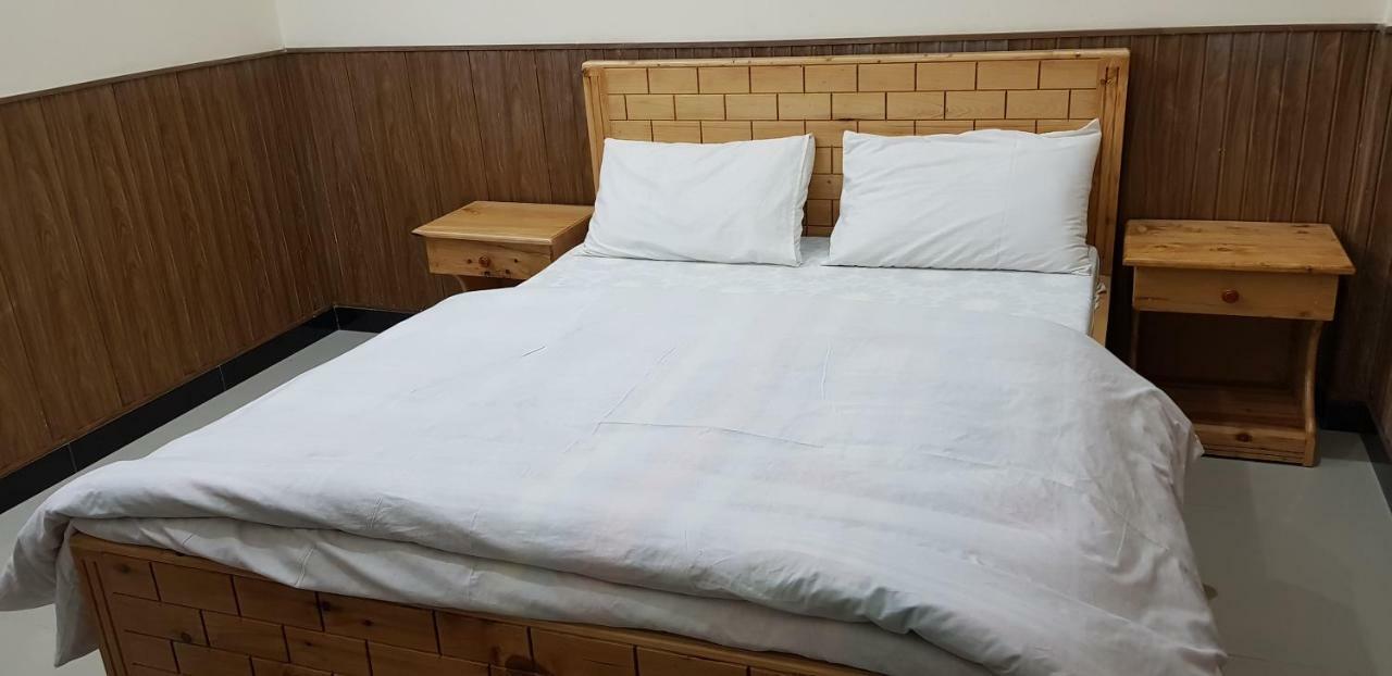 Pine Top Hotels Naran Exterior photo